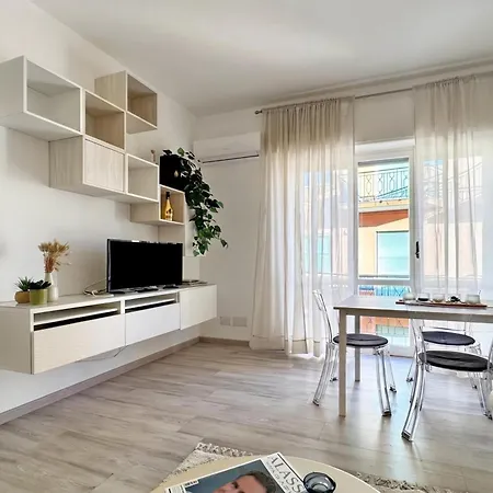 Apartment Le Conchiglie Di Grace - With Balcony - Happy Alassio